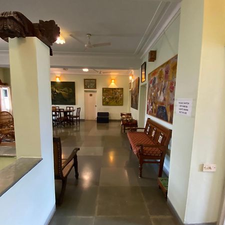 Aurodhan Art Gallery بونديتْشيري المظهر الخارجي الصورة