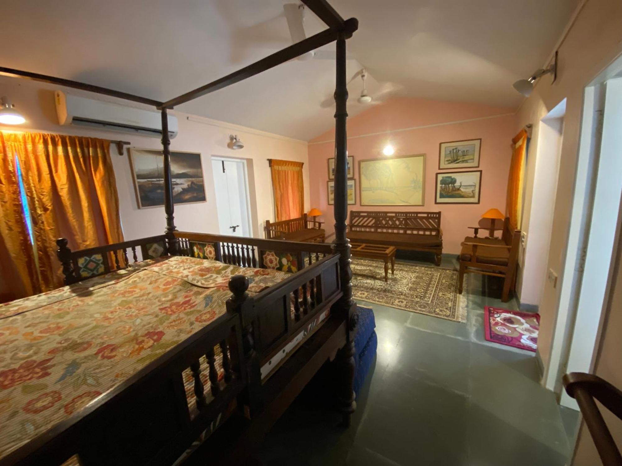 Aurodhan Art Gallery بونديتْشيري المظهر الخارجي الصورة