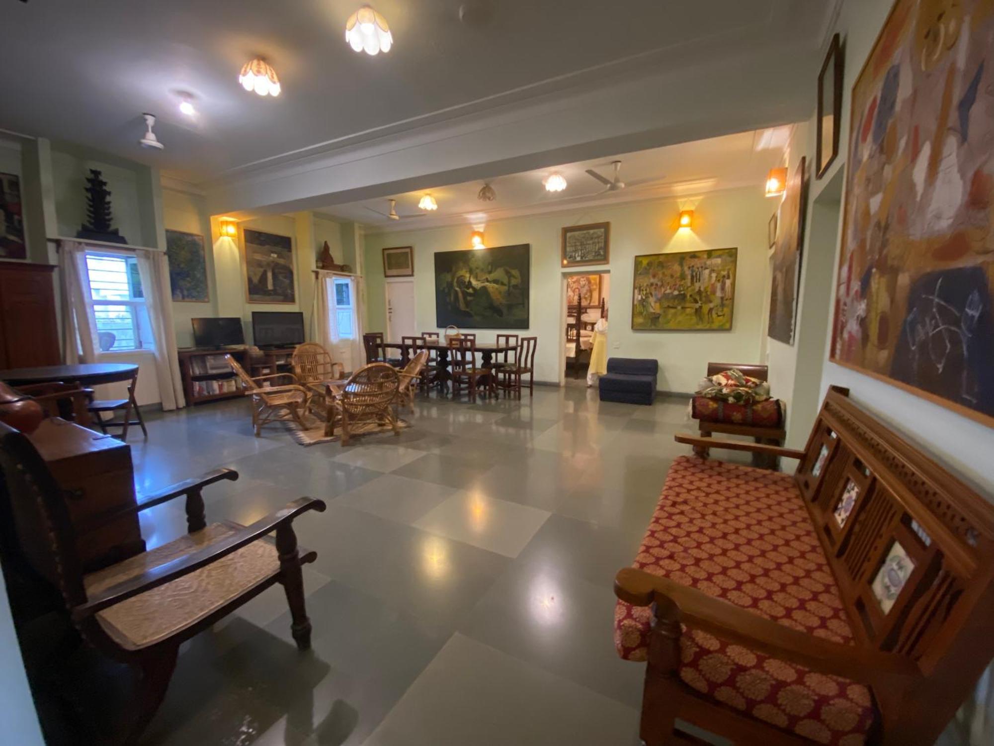 Aurodhan Art Gallery بونديتْشيري المظهر الخارجي الصورة