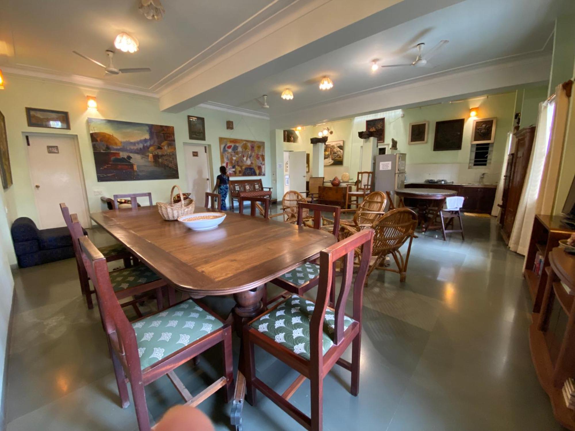 Aurodhan Art Gallery بونديتْشيري المظهر الخارجي الصورة